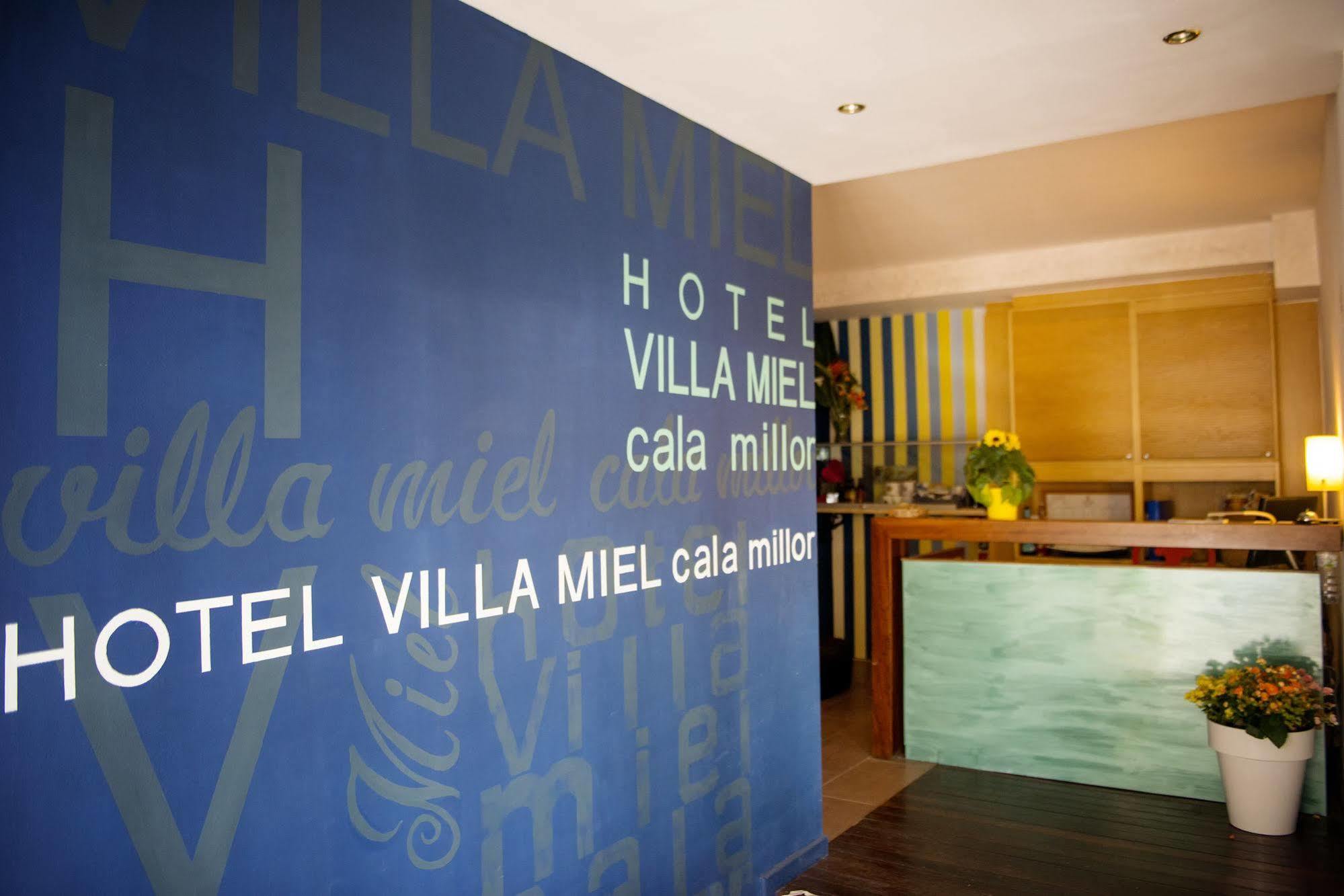 Villa Miel Cala Millor  Eksteriør billede